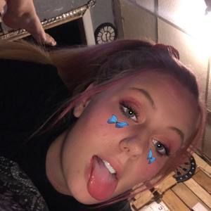 Meet your Posher, Lexi